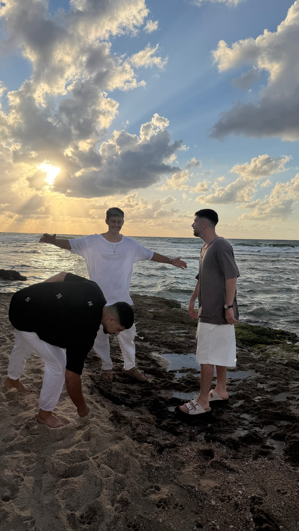 שחורה IMAGINE חולצת